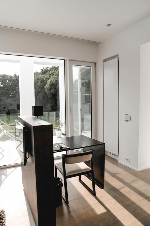 טורנהוט Guesthouse Svilla מראה חיצוני תמונה